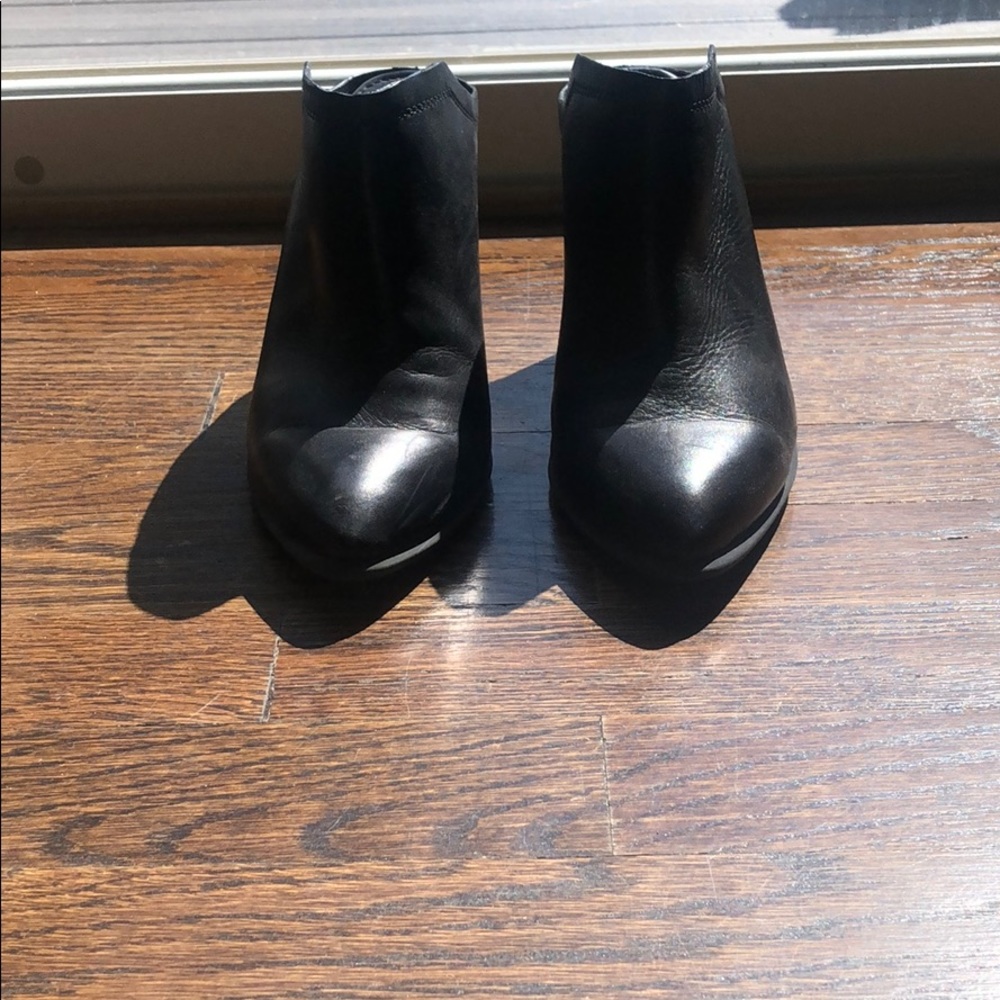 Treasure and Bond Heels